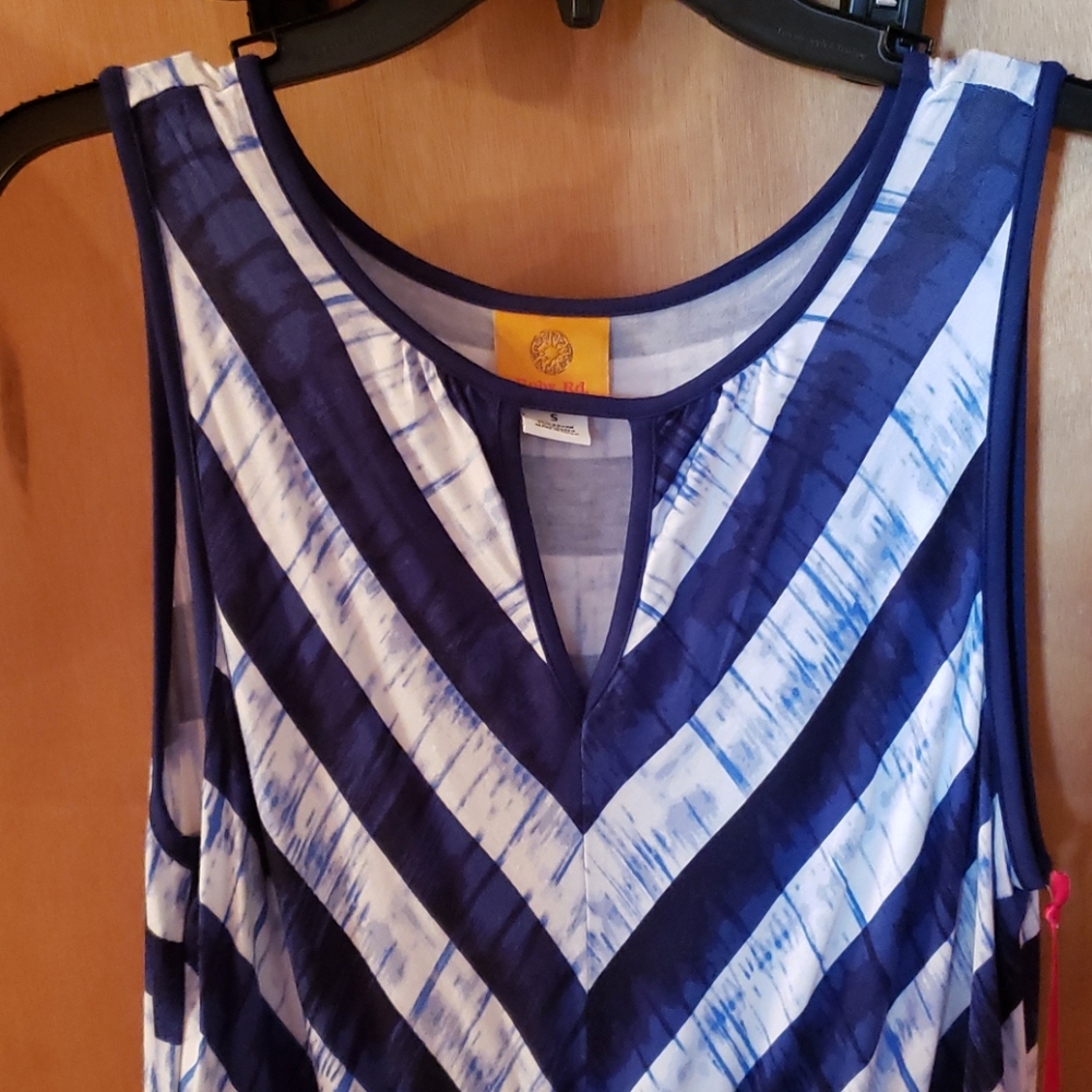 NWT dress - Picture 3 of 3